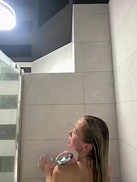 Nolly_moniika__ stripchat live cam model