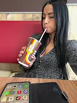 CrazzyChicks stripchat live cam model