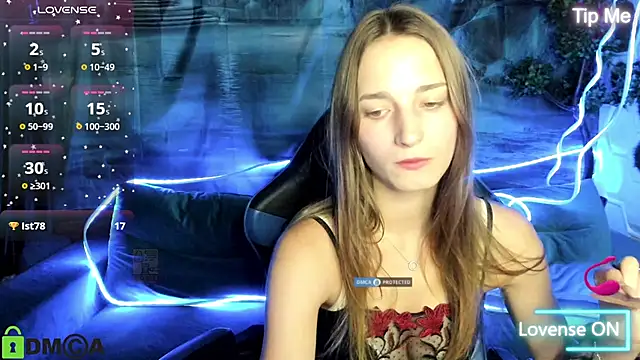 MaryMee88 stripchat live cam model