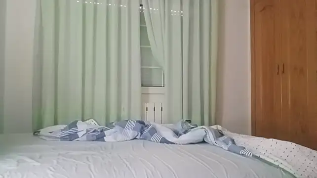 arthin stripchat live cam model