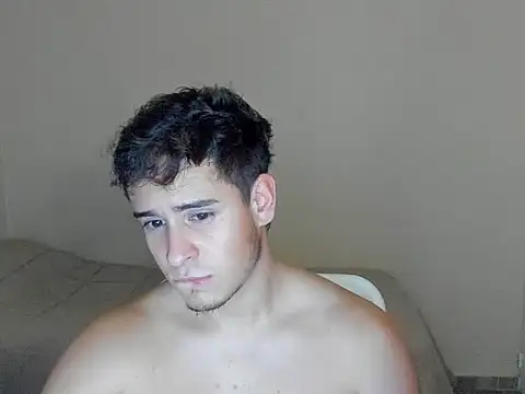 Tairo_tt stripchat live cam model