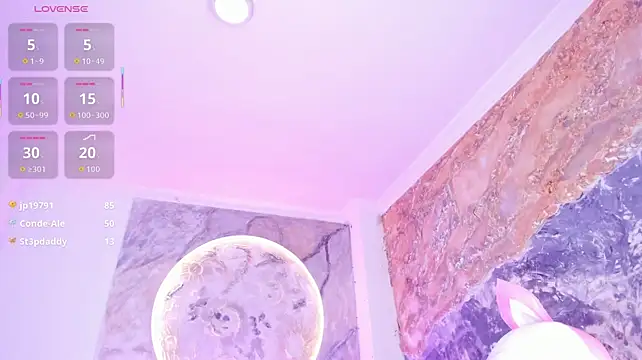 ElaWindsor stripchat live cam model