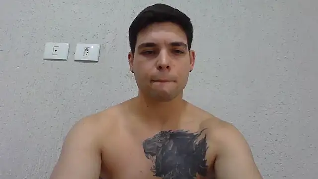 Zure-xxx stripchat live cam model
