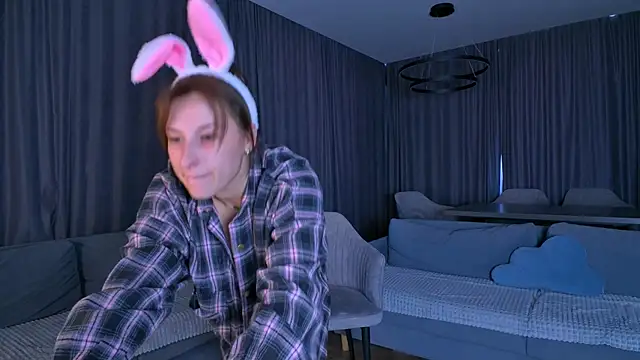 Rihannann stripchat live cam model
