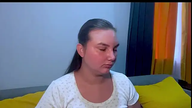 Dreamyblushfairy stripchat live cam model