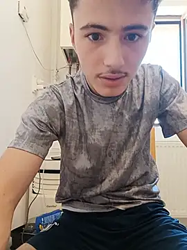 denysio89 stripchat live cam model