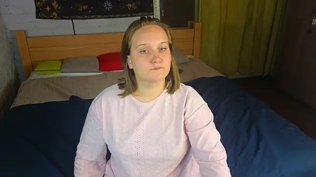 Laminel-Cassia stripchat live cam model