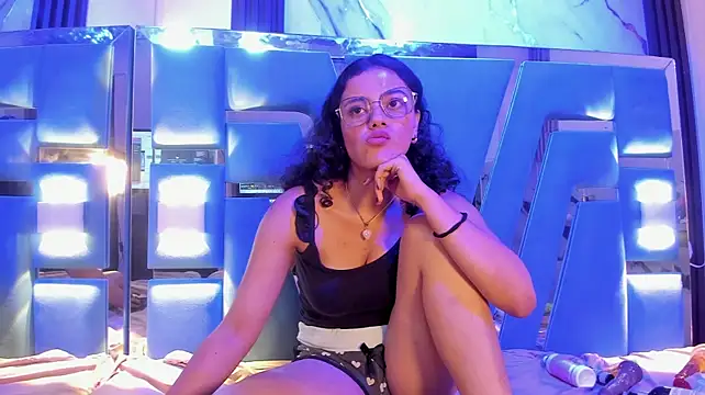 lynn_morgan stripchat live cam model