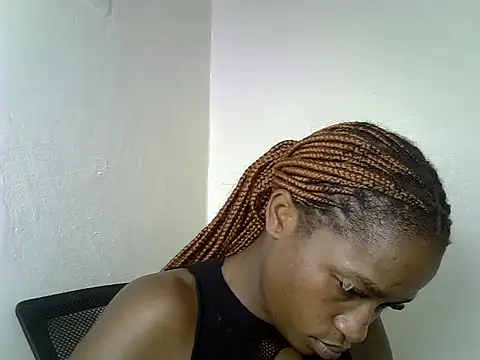 sweetpee68 stripchat live cam model