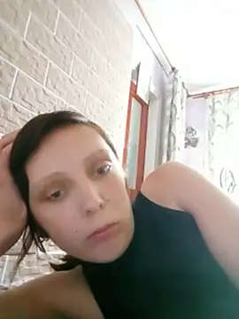 Ponka2011 stripchat live cam model