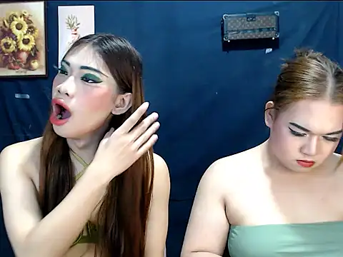 Ur_fantasyDuo stripchat live cam model