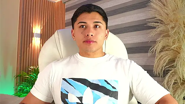 MatiasKorn stripchat live cam model