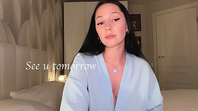 MiroslavaLime stripchat live cam model