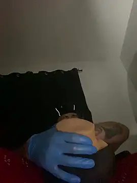 GusanoDelicioso stripchat live cam model