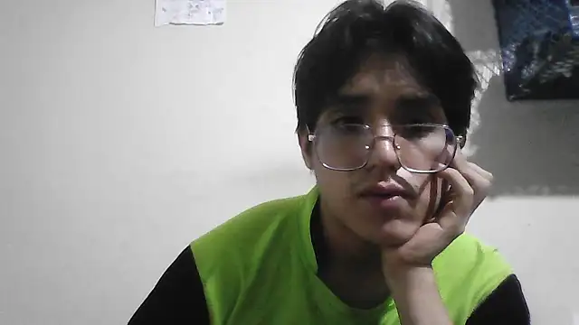 HardDick2 stripchat live cam model
