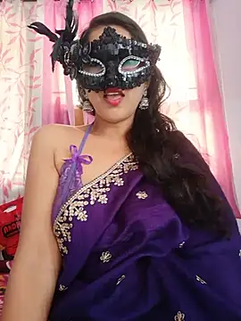 thanusi_2 stripchat live cam model