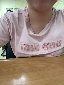 _Rossy2000_ stripchat live cam model