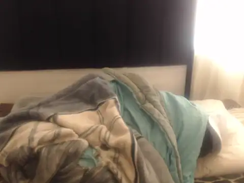 slayySlay stripchat live cam model