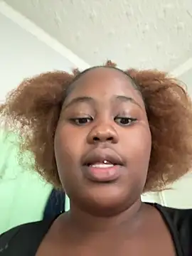 TThickblackpussy1 stripchat live cam model