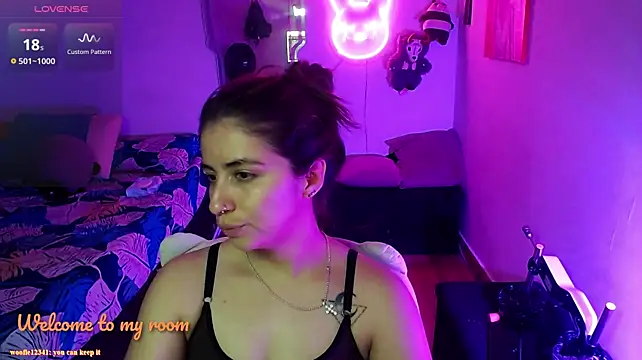aleja_diamond stripchat live cam model