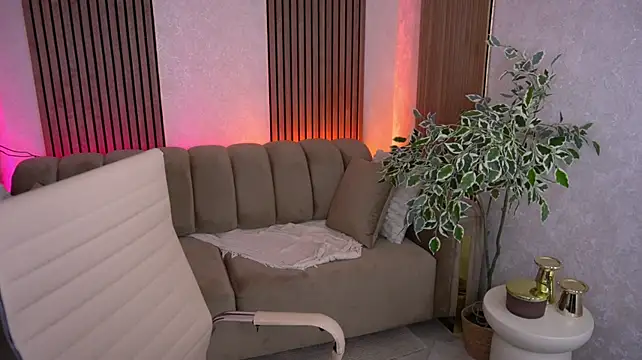 WildPantherX stripchat live cam model