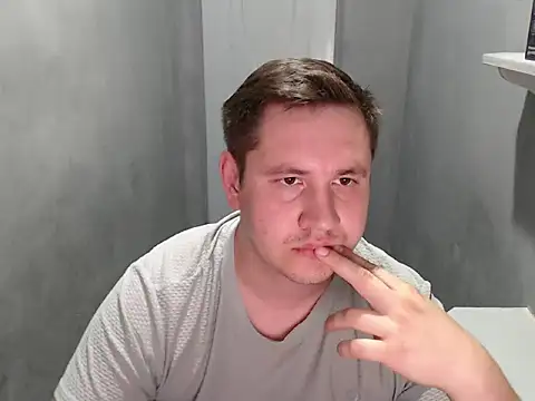 Max_Marlinn stripchat live cam model