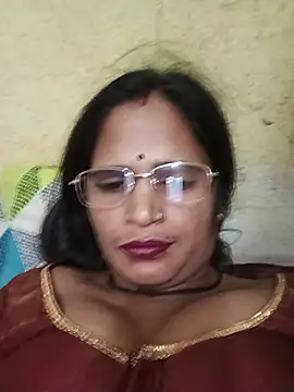 Cutkajal stripchat live cam model