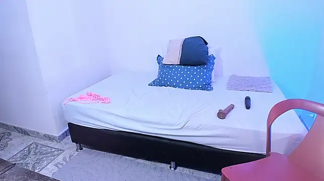 NataliaDream6 stripchat live cam model