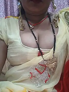Ritasingh-0461 stripchat live cam model