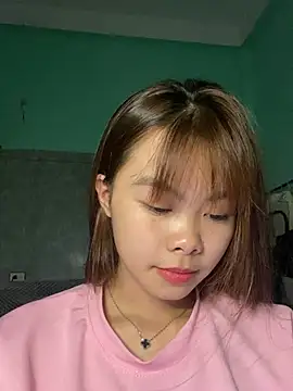 Cry_sexy stripchat live cam model