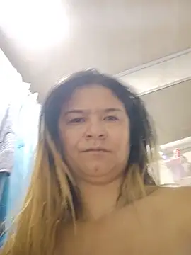 Jiwon_Han stripchat live cam model