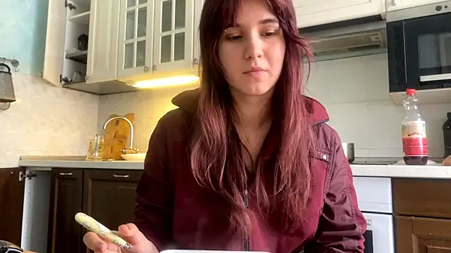 YoulaCoi stripchat live cam model