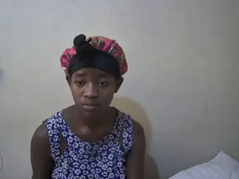 Sperkling_soul stripchat live cam model