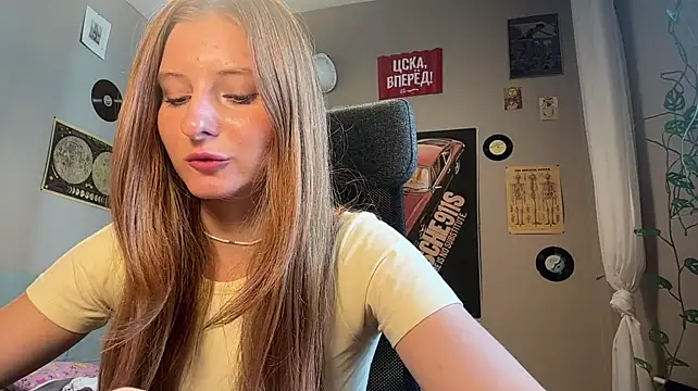 EllyCerry stripchat live cam model
