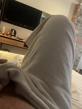 Sert_Erkek_ stripchat live cam model