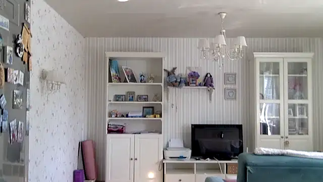 Zeyona stripchat live cam model