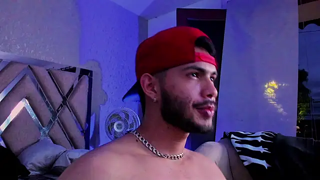 Vincentblack stripchat live cam model