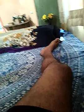 Rohit143x stripchat live cam model