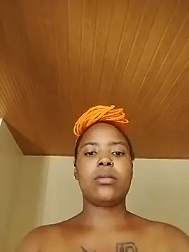 LiyaSilverberry stripchat live cam model