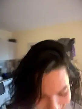 MeekyRich stripchat live cam model