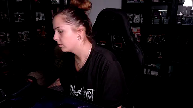 MaryPeach666 stripchat live cam model