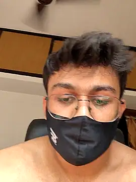 Rockky79 stripchat live cam model
