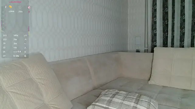 KellePourier stripchat live cam model