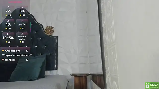 Chloe_moon1 stripchat live cam model