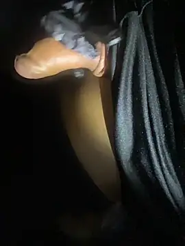 max_priv stripchat live cam model