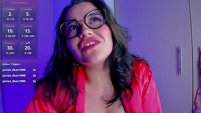LuisaGranados stripchat live cam model