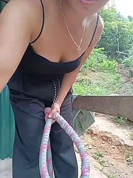 Vera- stripchat live cam model