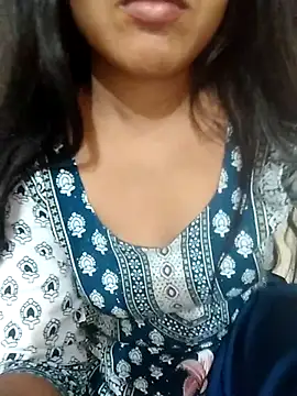 Your_Kavya8 stripchat live cam model
