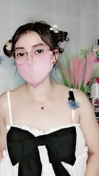 Sumii68 stripchat live cam model