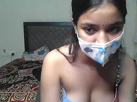 luvshanaya stripchat live cam model
